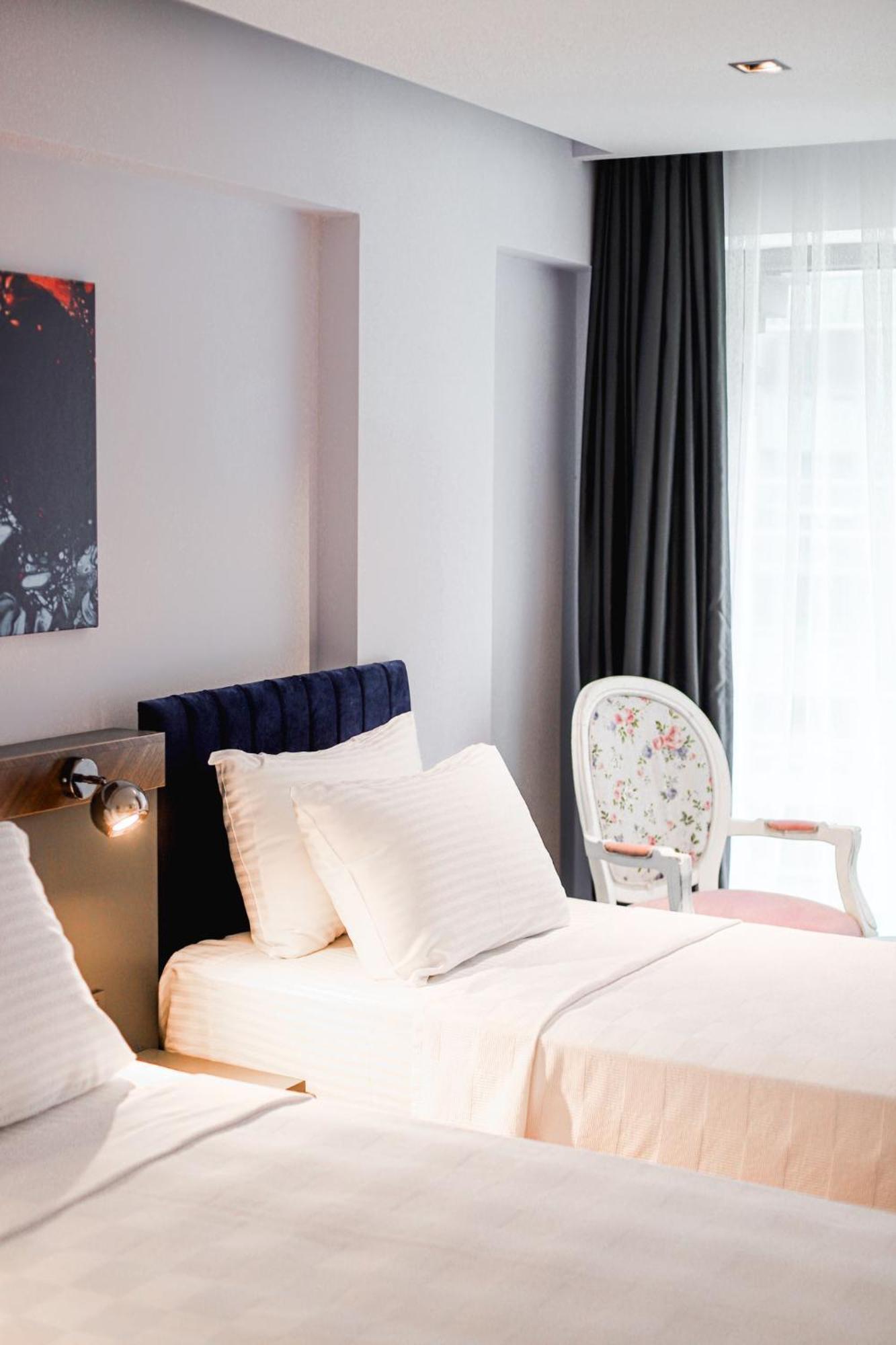 The Royals Hotel Измир Экстерьер фото